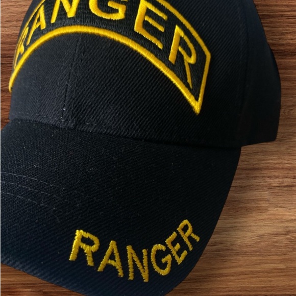Army Ranger US Warriors Hat Black and Yellow New With Tags - Picture 2 of 6